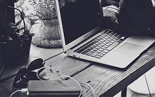 开云体育中国-阿贾克斯双星联袂爆发，帮助球队夺冠