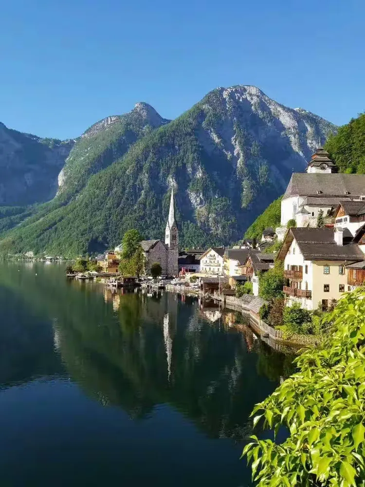 包含捷克再胜斯洛伐克,保持领先地位的词条 包含捷克再胜斯洛伐克,保持领先地位的词条