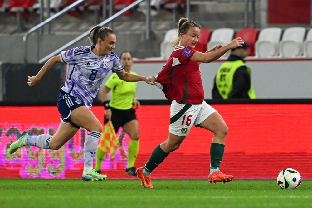 包含欧洲女足锦标:冰岛队逆袭获胜的词条 包含欧洲女足锦标:冰岛队逆袭获胜的词条