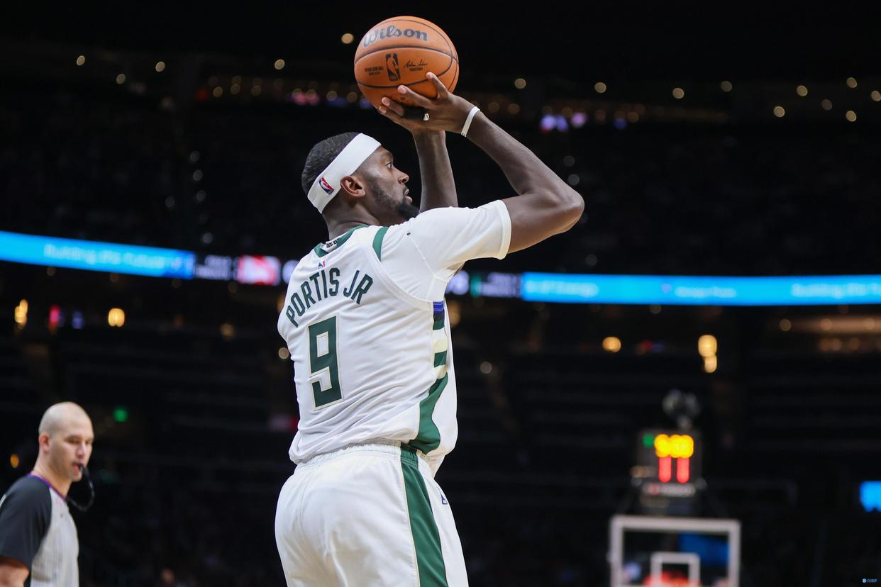 包含雄鹿取胜,字母哥独揽分,豪取七连胜的词条 包含雄鹿取胜,字母哥独揽分,豪取七连胜的词条