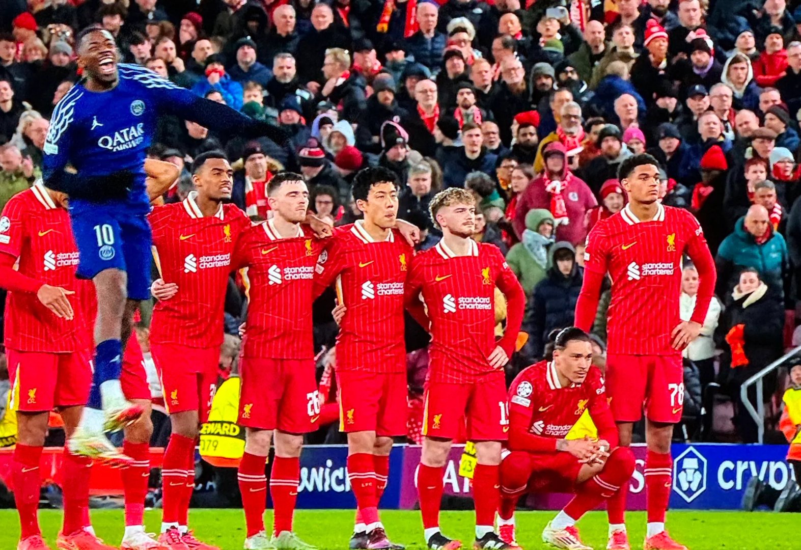 开云体育在线-关于利物浦全队状态火热，英超夺冠梦归何处的信息