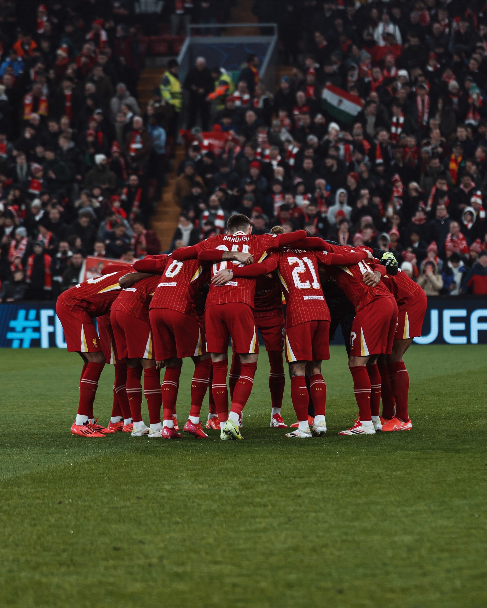 利物浦客场战胜沃特福德,取得连胜 利物浦客场战胜沃特福德,取得连胜