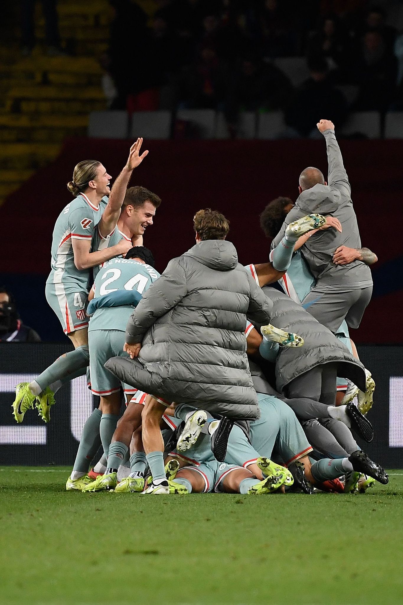 开云APP-马竞球员在最近一场比赛中受伤，将缺席接下来的几场比赛的简单介绍