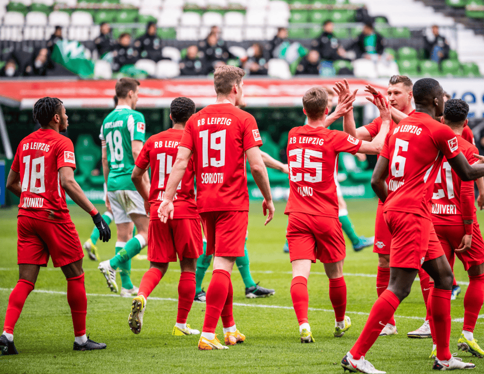 不莱梅球队主场大胜，士气高涨的简单介绍