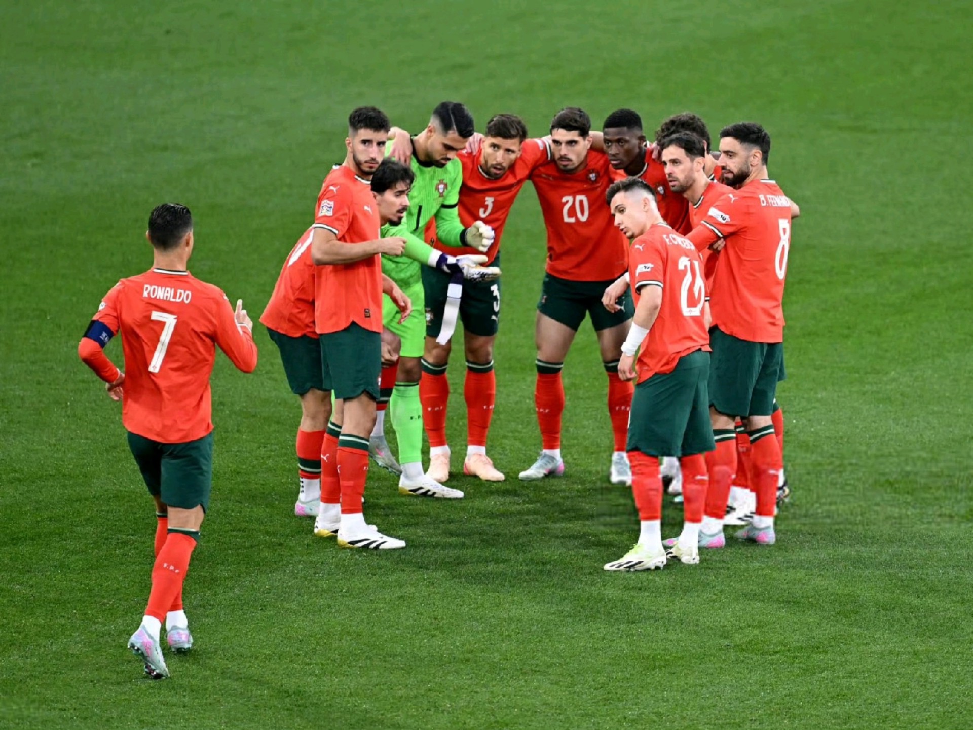 开云体育平台APP-葡萄牙队惜败对手，无缘欧国联半决赛的简单介绍