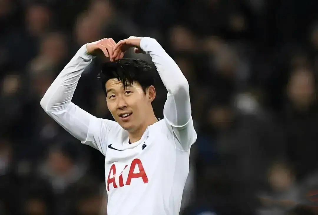 热刺签下新中锋,希望补强锋线攻击力的简单介绍 热刺签下新中锋,希望补强锋线攻击力的简单介绍