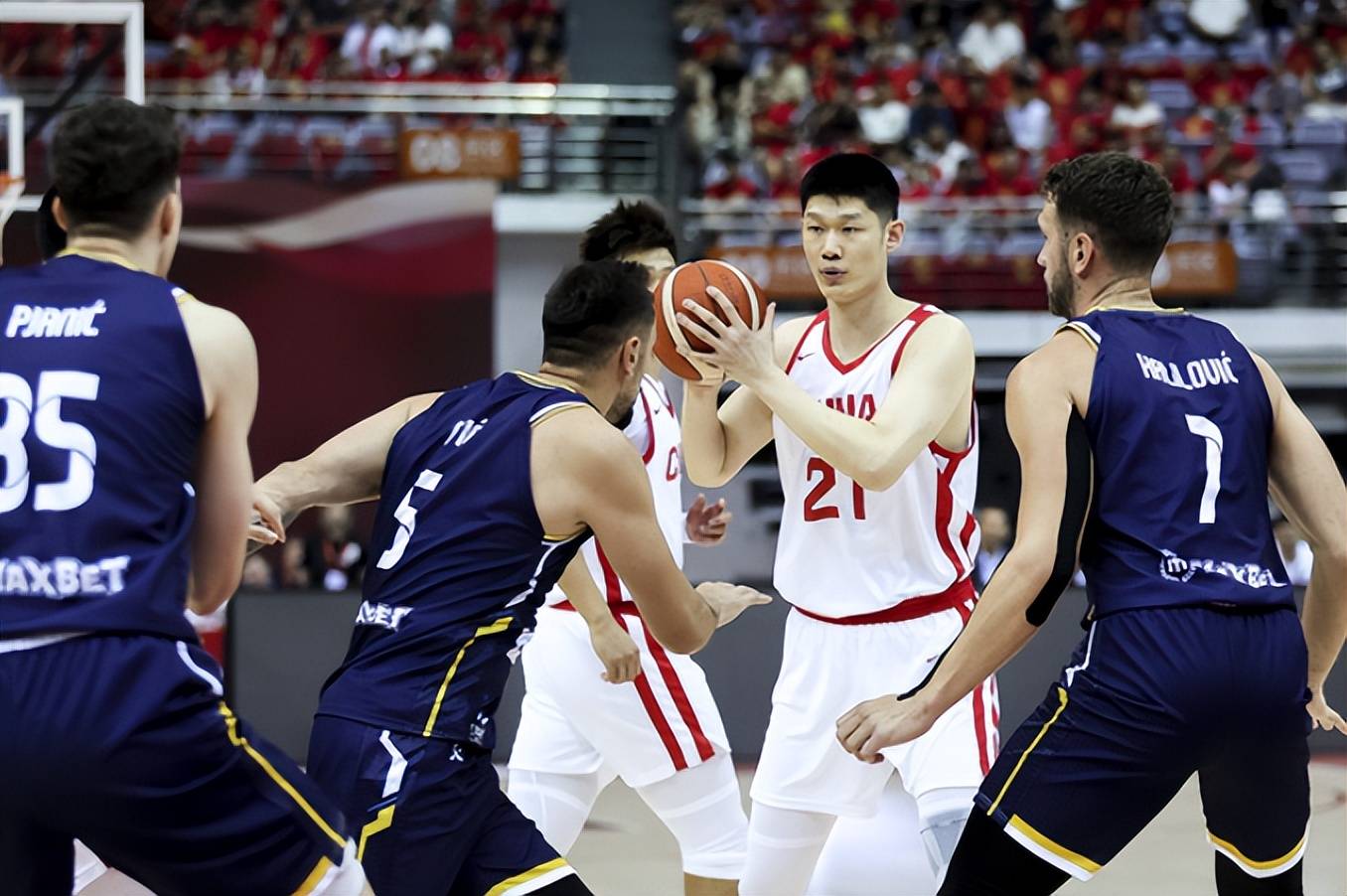 开云体育APP下载-湖北男篮表现出色，实现连胜