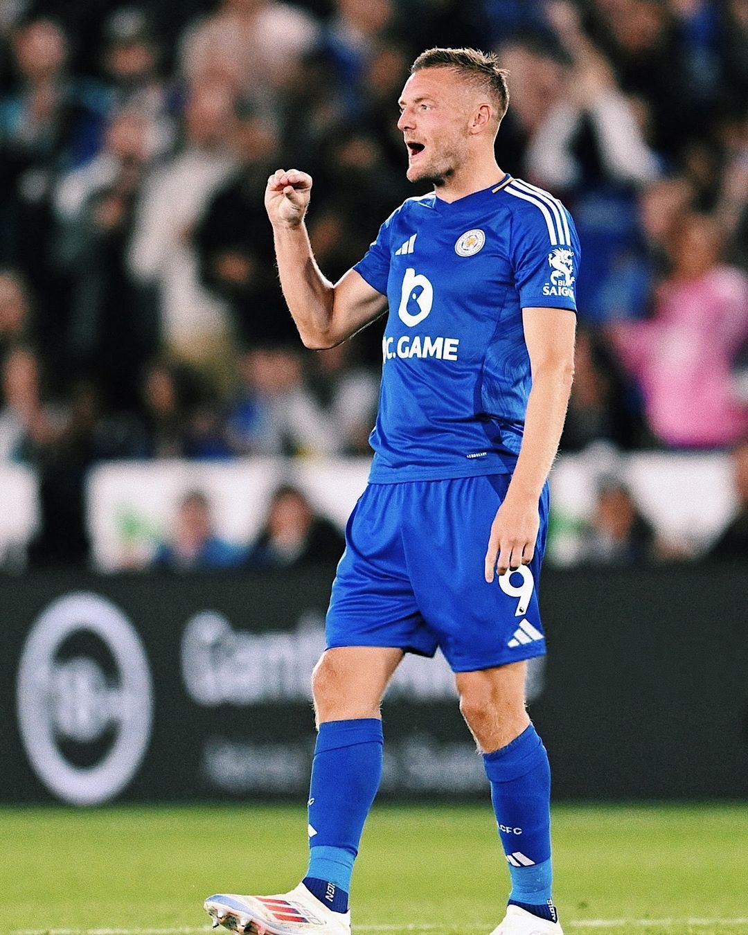 莱斯特城球星荣膺本赛季英超联赛最佳射手,赢得赞美的简单介绍 莱斯特城球星荣膺本赛季英超联赛最佳射手,赢得赞美的简单介绍