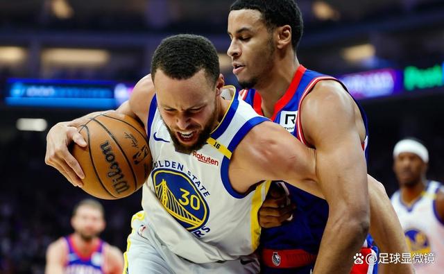 开云体育-勇士迎来一场惊险的足球对决的简单介绍