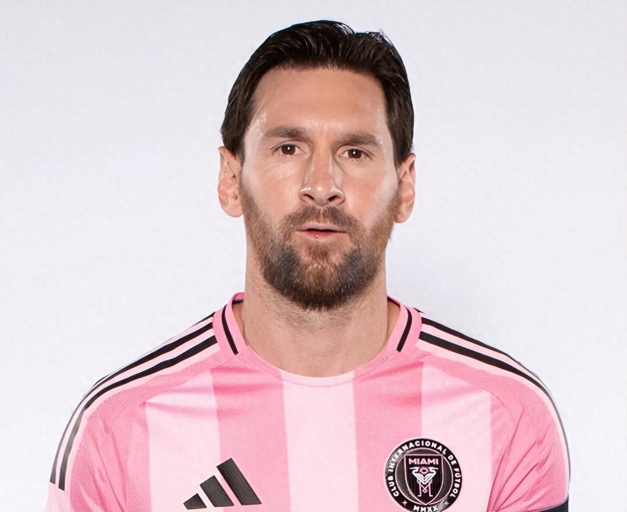 开云平台-包含梅西亲述续约心路历程的词条