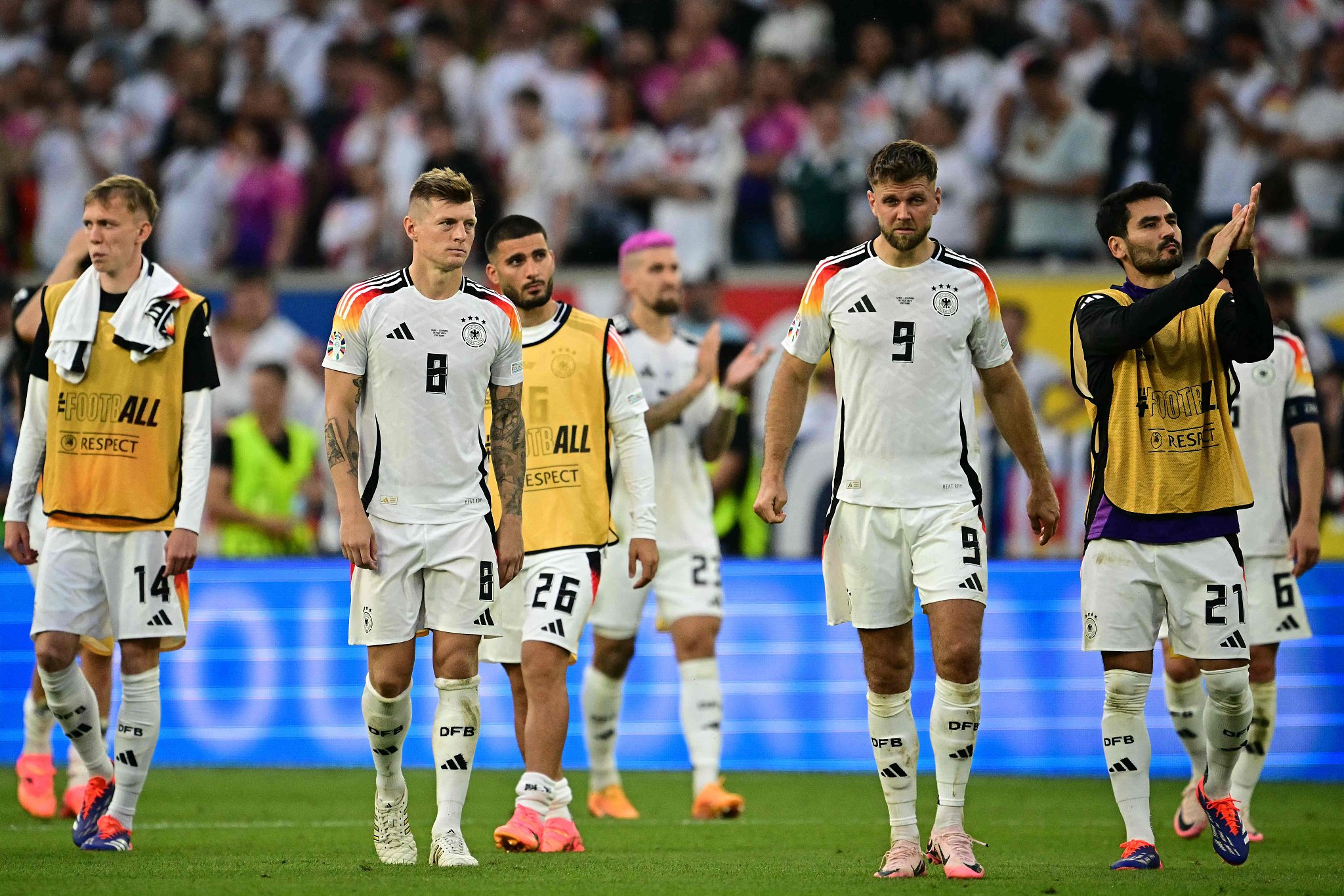 开云体育平台APP-包含德国国家队与匈牙利国家队在场上拼尽全力的词条