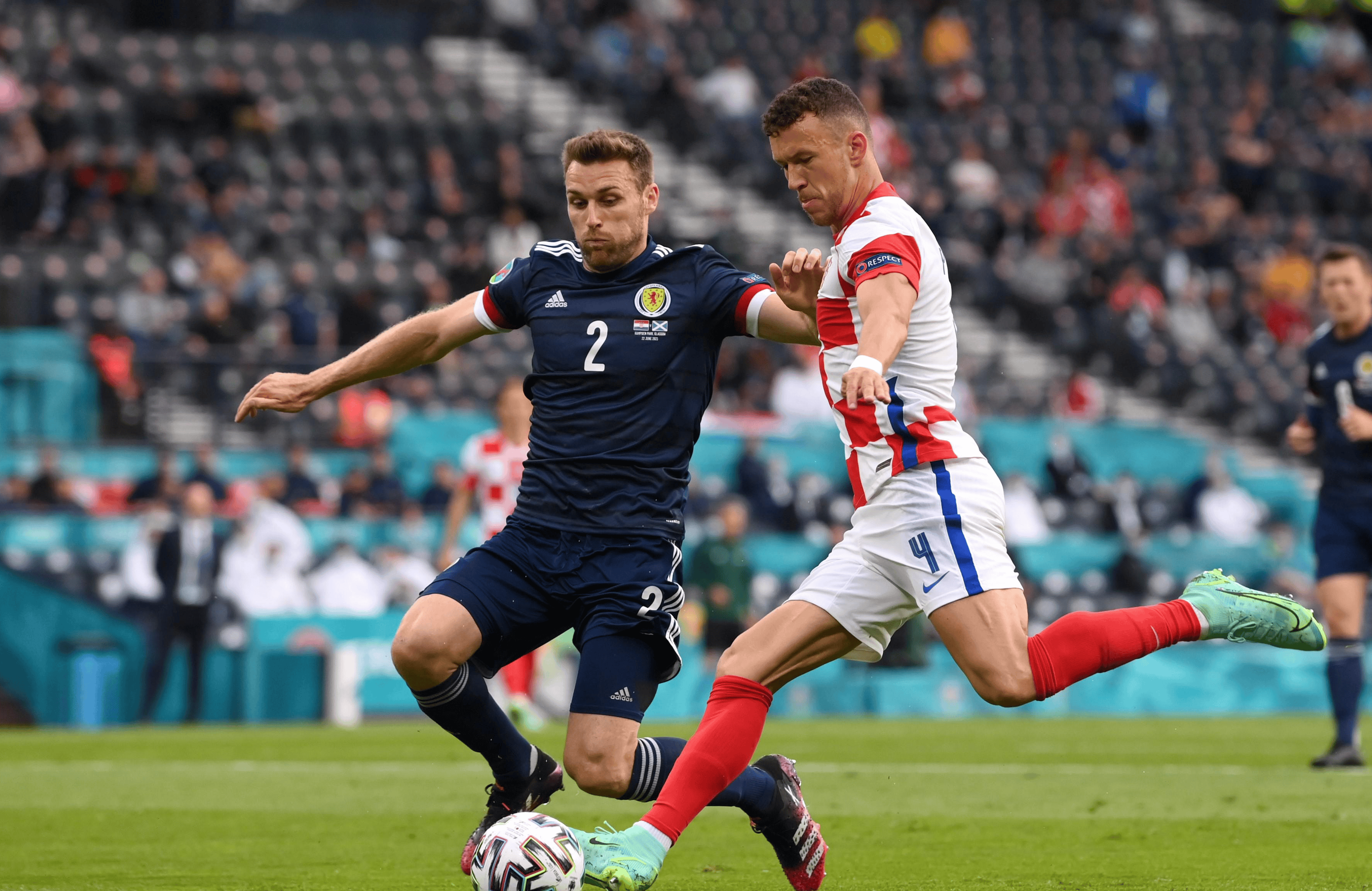 开云体育中国-波兰击败阿尔巴尼亚，成功挺进欧洲杯正赛