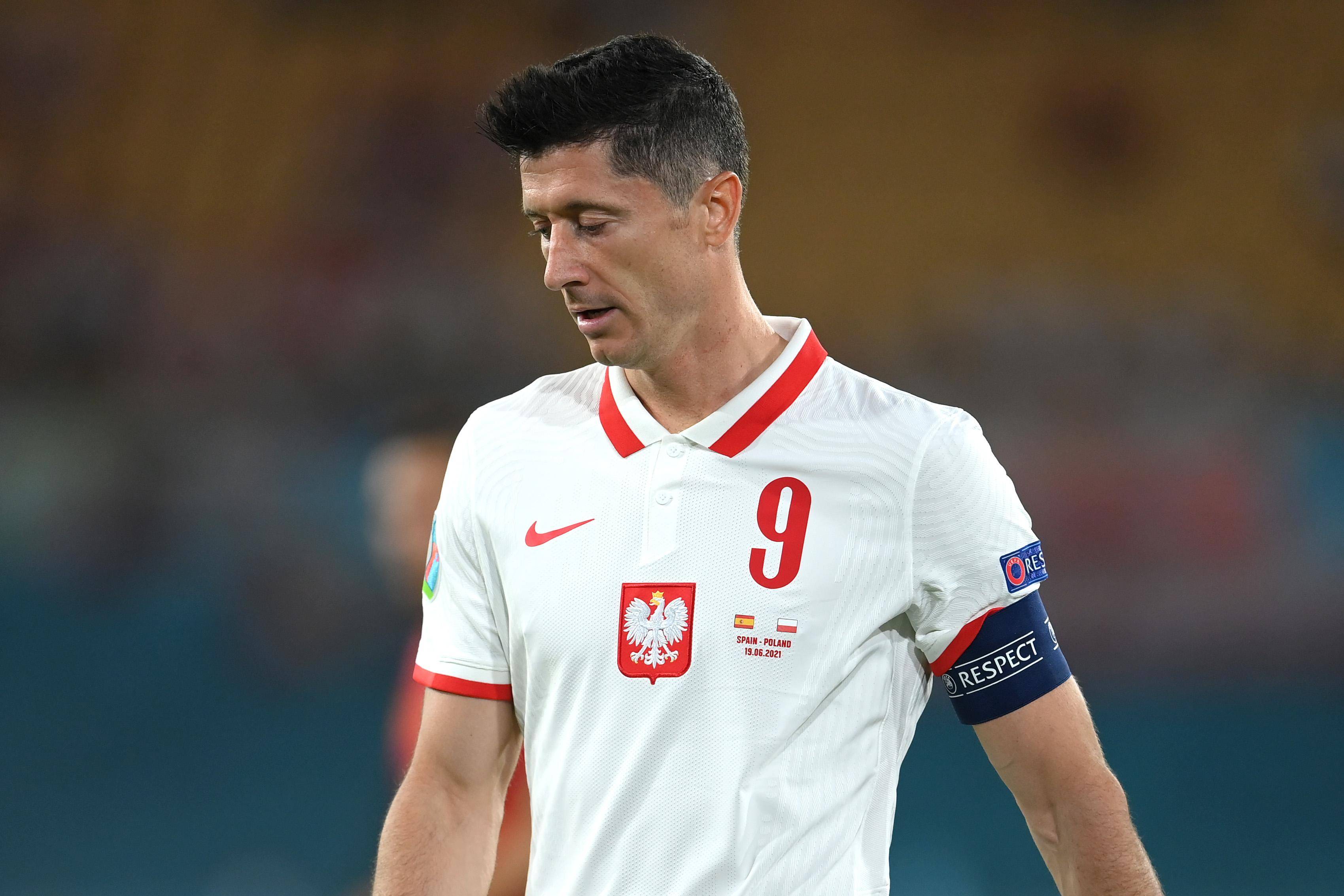 欧洲杯热门球员表现抢眼，突破不断