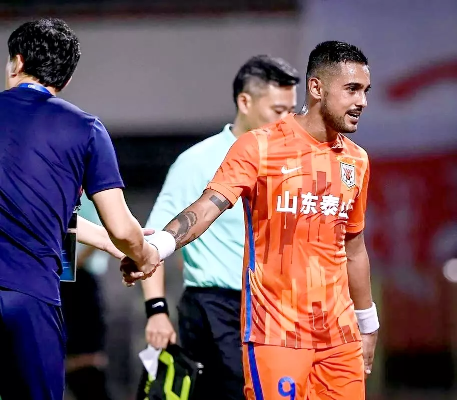 开云体育官方网站-包含萨索洛球员因伤休战，球队面临考验的词条