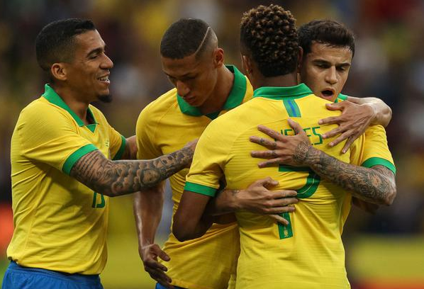 意大利重伤,东道主力挑战签约E队的简单介绍 意大利重伤,东道主力挑战签约E队的简单介绍