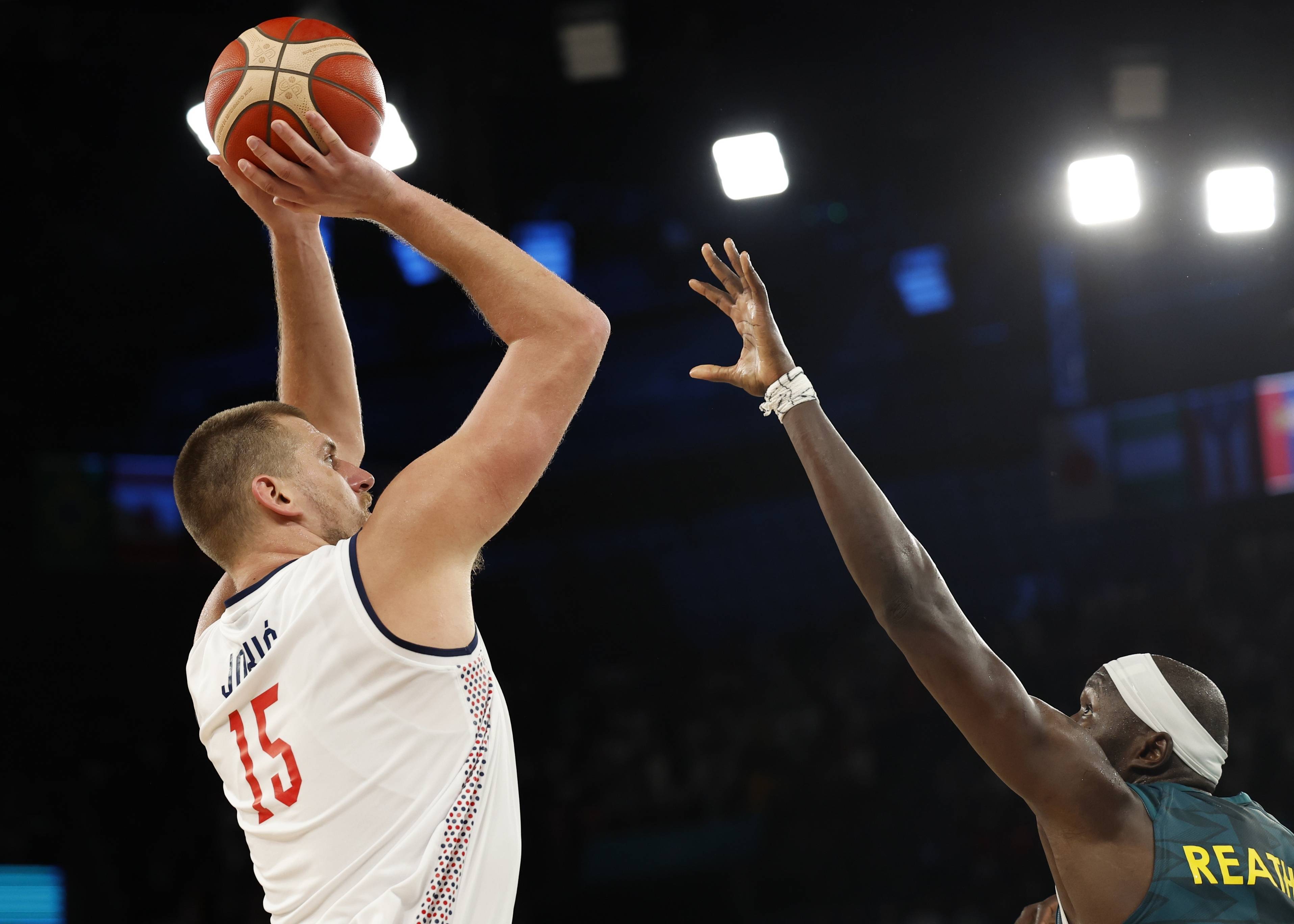 开云官网-欧洲篮球冠军联赛激烈角逐，谁能问鼎？